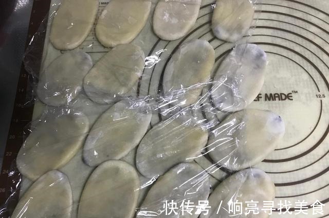 冬天,菜市场遇到它别手软,营养高,用来做馅料,润肺止咳又美味!