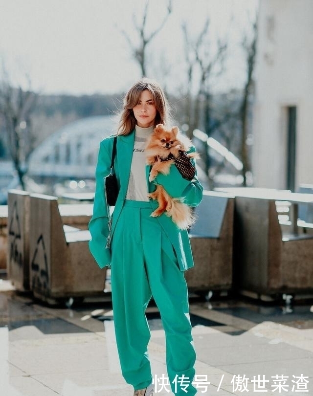 过时|黑白灰过时了,今年秋天流行甜甜的马卡龙色,内搭外套都好看