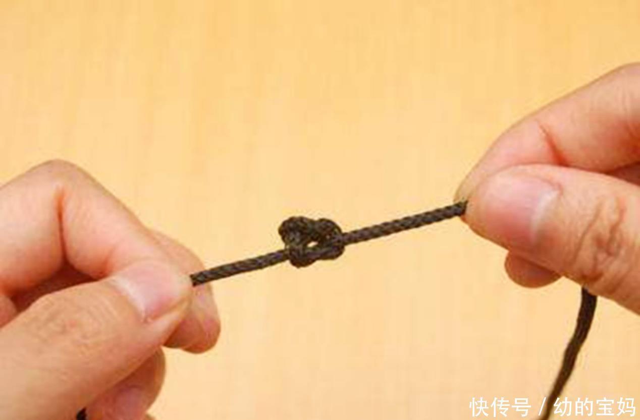 产妇们|剖腹产能有多“顺便”？有人要割脂肪，有人要结扎，最过分的是它