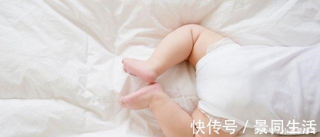 生长发育|这些表现说明宝宝平时根本没吃饱,妈妈一定要知道