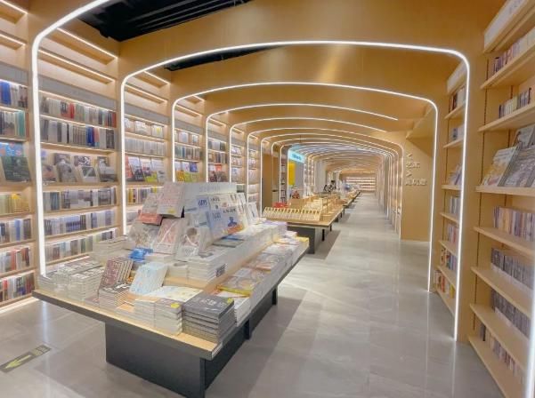 珠海人的读书姿态,千奇百怪又俏皮可爱