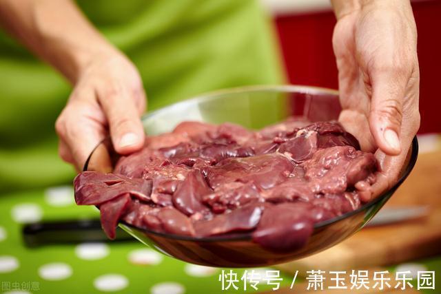 高蛋白食物|老年人不宜常吃7类食品,加重代谢负担,再喜欢,也要管住嘴