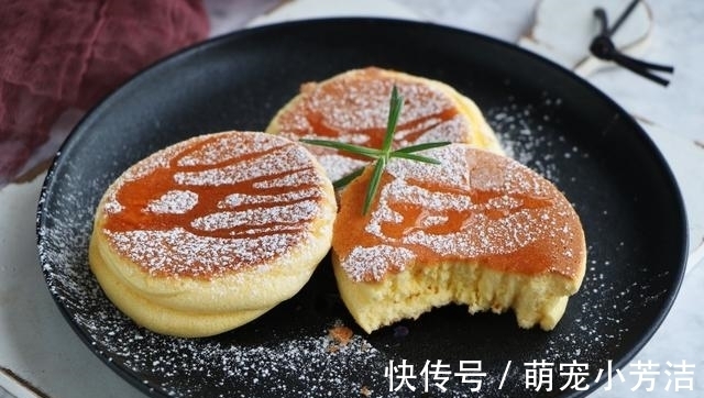 面糊|别再用电饭煲做蛋糕,教你平底锅做,简单0失败,咬一口就停不下