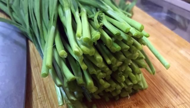 这款面食太香了,我家一周做四次,鲜香酥脆营养,孩子一顿吃六个