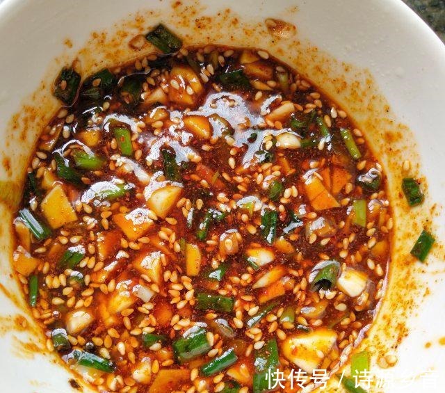 鸡腿|凉拌鸡丝,香辣开胃,美味又简单!