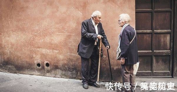 杨绛@一个人是不是活得高级,看4个字就知道了,希望你也能做到