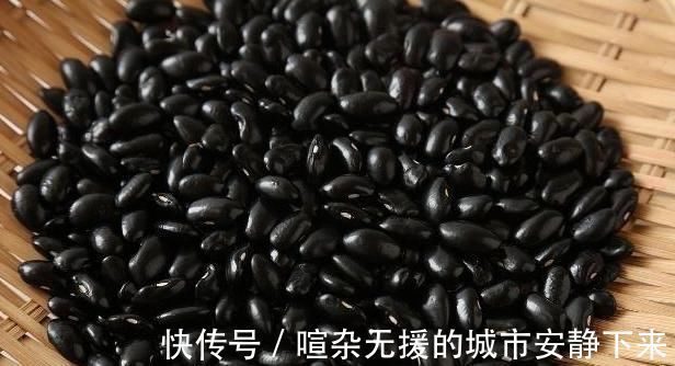 黑豆黑豆|尿酸若高于420，再穷也要吃“此物”，养护肾脏，痛风不敢来！