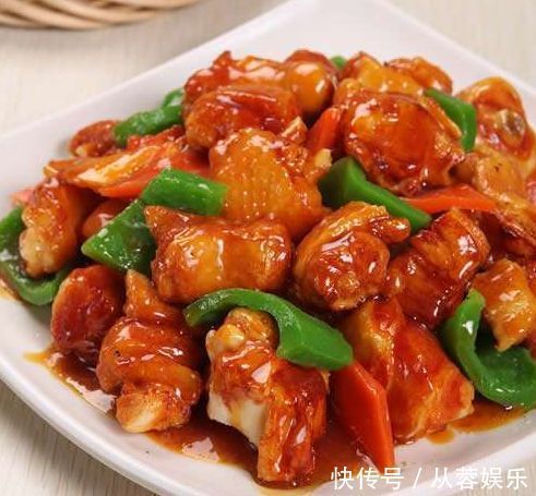 中年人要多吃三种美食，排毒养颜，延缓衰老，好吃又不贵！