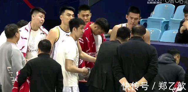 郭艾倫|18分9板!付豪持續(xù)發(fā)威瘋狂虐菜 趙繼偉14+3 郭艾倫報名未戰(zhàn)原因