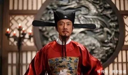 皇宫|建文帝出逃后朱棣直奔皇宫,小官拦住他问了句话,最终成四朝宰相