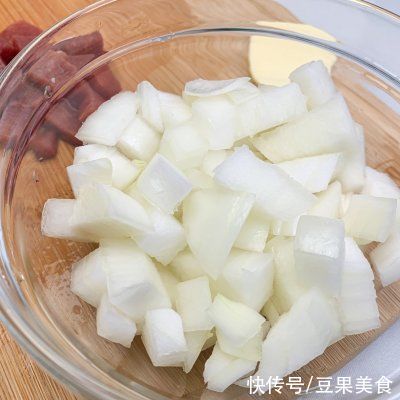 香菇|电饭煲里的美味焖饭 夏天不再热火朝天