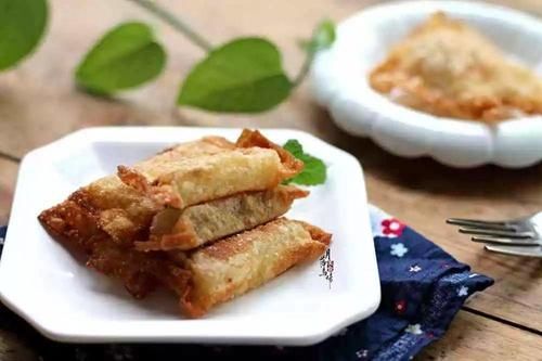  动动手，万能饺子皮，变成4种小零食，好吃得不得了