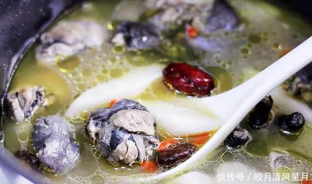 大雪|大雪前后,要多给家人喝这道山药乌鸡汤,滋阴补血,温暖过冬