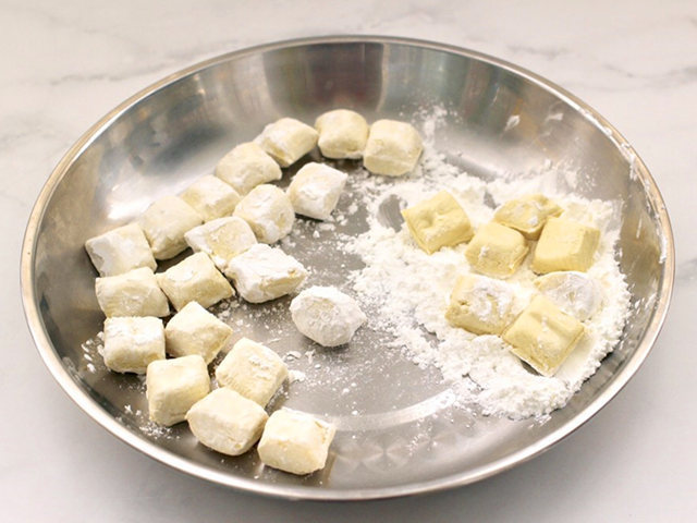 不新鲜|喜欢吃豆腐,一定要试试这种做法,鲜嫩多汁,比吃红烧肉还过瘾