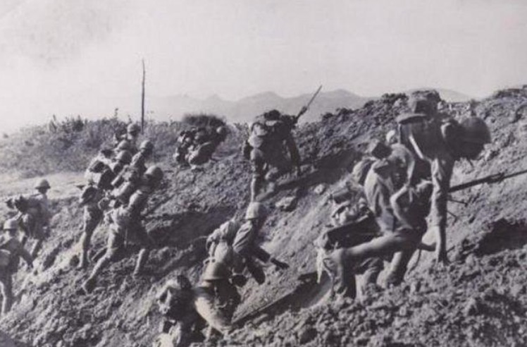 抗日战争|一组照片还原真实的抗日战争,骑兵和马都躺在平原上伏击敌人