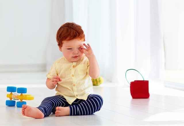 父母|婴幼儿1岁前的4个发育黄金期,父母千万别耽误了,错过不可逆!