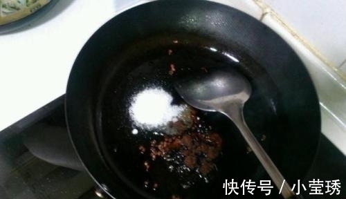 炒糖色, 糖一定不要直接下油锅! 做错1步, 肉不是不苦就是甜