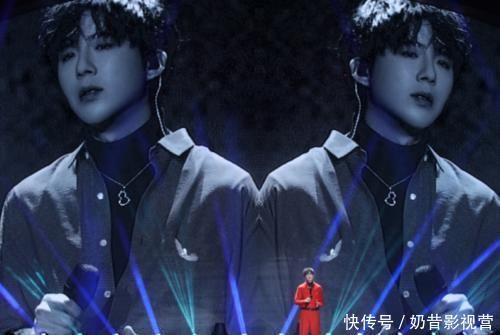 他参加快男海选时被淘汰,如今成为人气歌手,“竹竿腿”太抢镜了