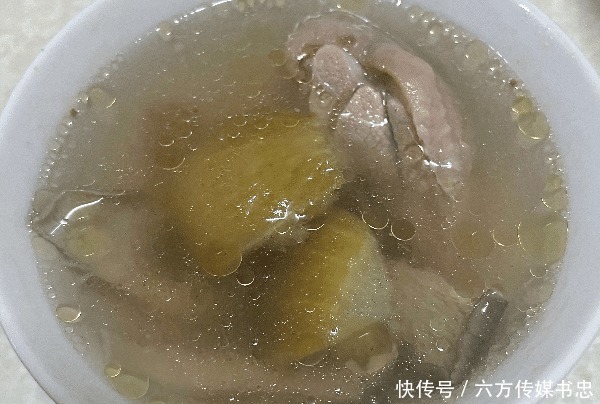 无花果搭配什么食材炖汤最滋润？6款家常无花果养生汤！健胃清肠