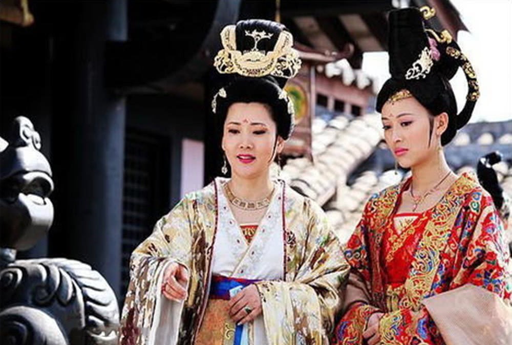 唐中宗李显|唐朝时期的第一美女，却是一个野心极大的弑父恶女