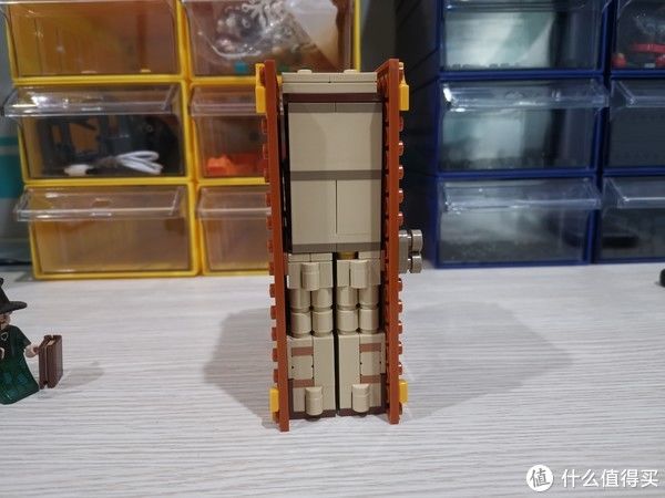 斯普劳特|老杨的玩具仓库 篇六十五：LEGO 哈利波特霍格沃兹魔法学院 2021新品 教室魔法书系列