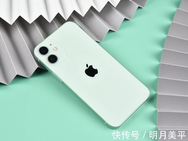 Mini|越来越远的小屏手机，iPhone12 Mini体验，为啥都没人爱了？