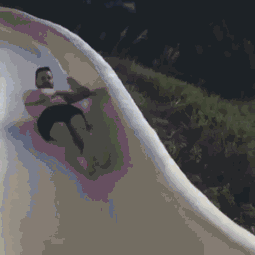 插座@31个“奇葩”的沙雕设计,设计师怕是脑袋进水了吧