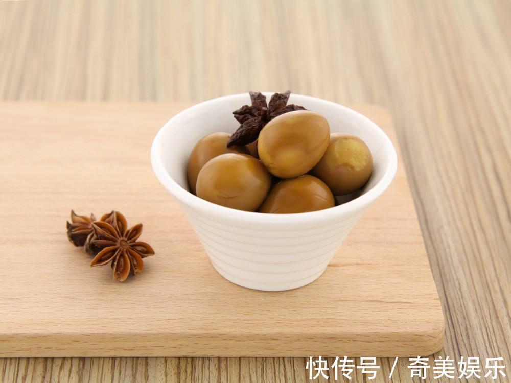 大天亮|夜晚经常失眠不要怕,这5种当“零嘴”吃,让你一觉睡到大天亮!