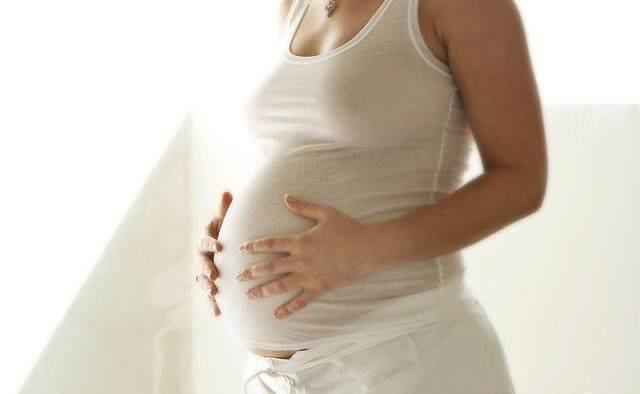 弓形虫|孕期,孕妈经常吃这几种食物,可能会造成“胎儿畸形或弱智”