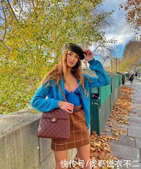 法国博主的穿搭好惊艳，高级又性感，“配色”时髦太适合春季了