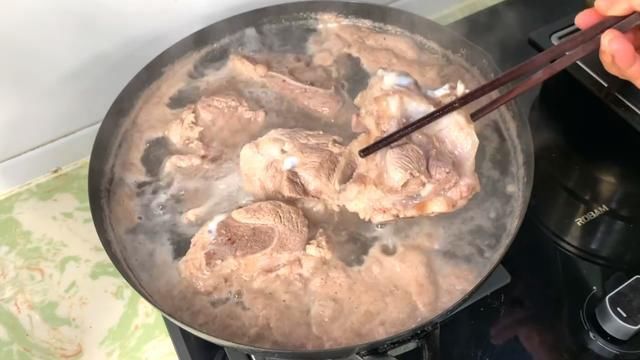 鸡肉|夏天要多吃此肉，比鸡肉便宜，比牛羊肉鲜美，营养滋补好吃不胖