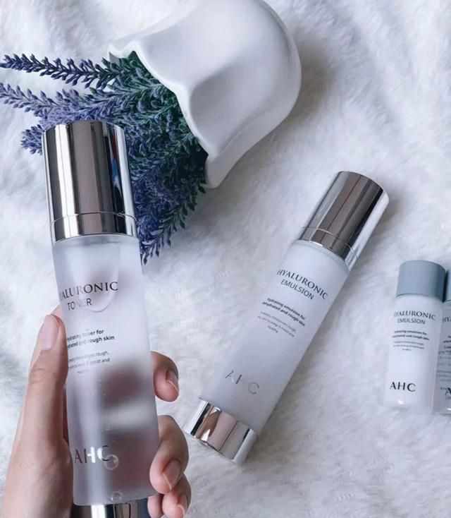 难用水乳“吐槽”:悦诗风吟上榜,雪花秀长闭口,雪肌精太刺激!