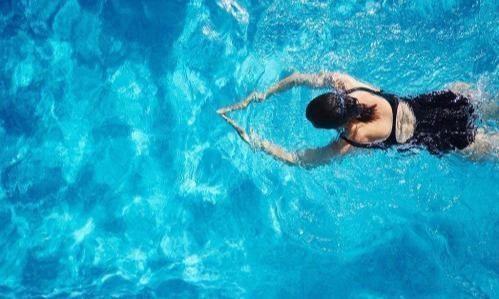 衰老|女性开始衰老,多有3个表现,少吃3物,多做3事,延缓衰老显年轻