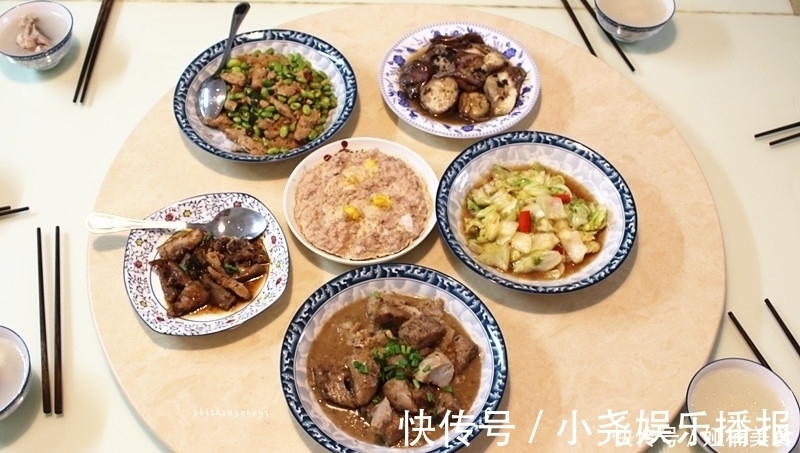 美味|爸爸下厨做的晚餐,普通食材美味下饭,比在饭店吃还解馋