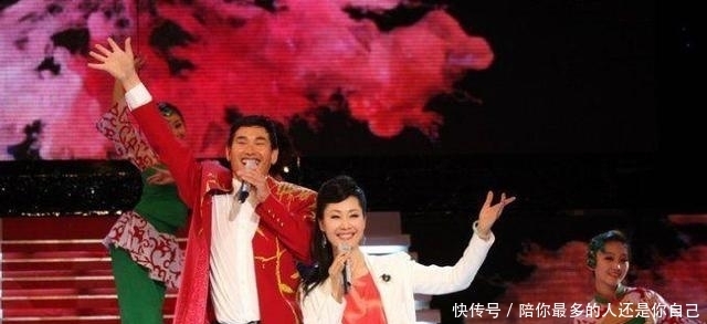 小学文凭的朱之文,书法被炒到4个字20万,专家:书法家不如文盲