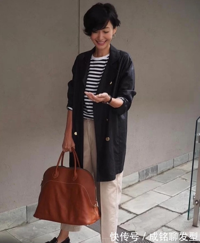 选用|过了四十岁的女人更要注重衣品,试试这三种减龄搭配,优雅又高级