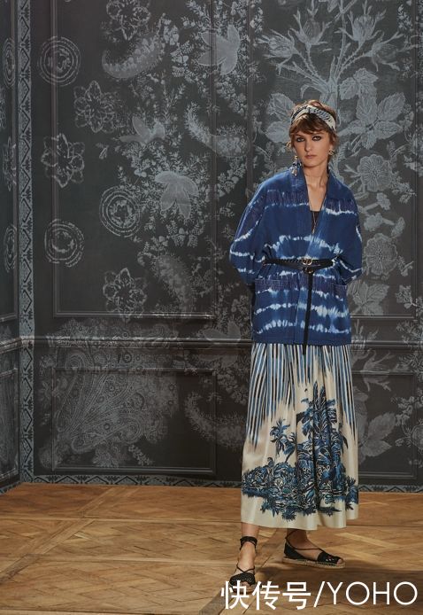 迪奥匠心呈献全新PALMS印花系列 彰显经典优雅