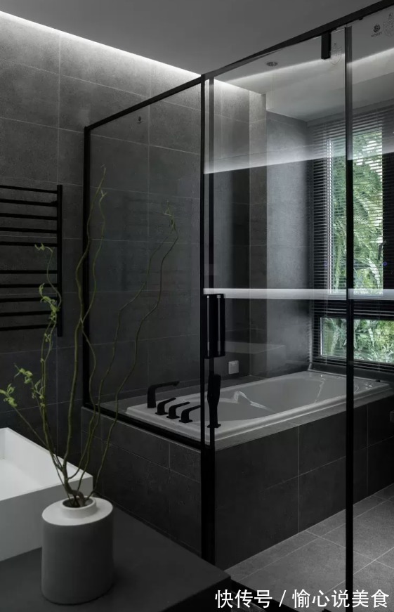 客厅|上有老下有小房子别乱装，学他这么设计，全屋大气实用，老少皆宜