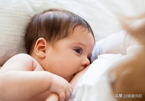 母乳喂养，为新生儿提供第一层保障|世界母乳喂养周 | 宝宝