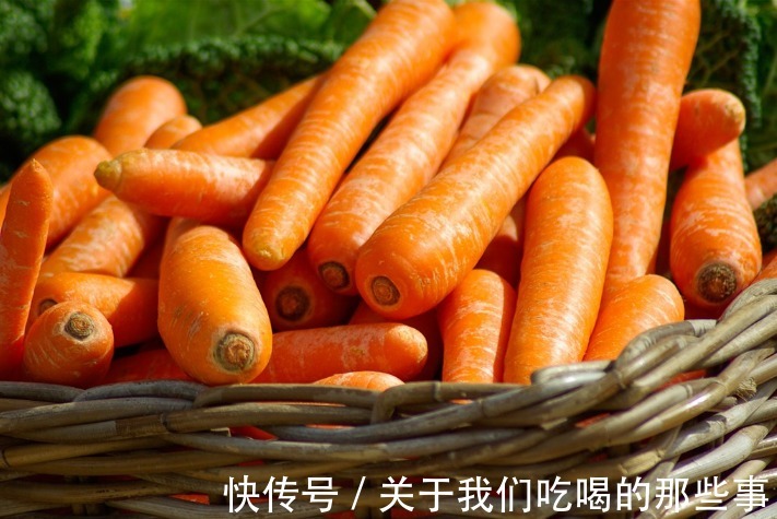 桔红色|碰到5种胡萝卜不能买,质量差,菜农自己也不吃,很多人还不知道