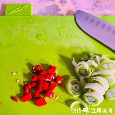 简单易学家常油泼面