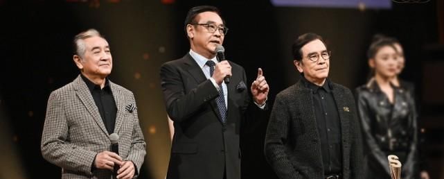 丁程鑫|演員請就位胡杏兒奪冠,丁程鑫被4個(gè)制片人邀戲,誰才是大贏家?