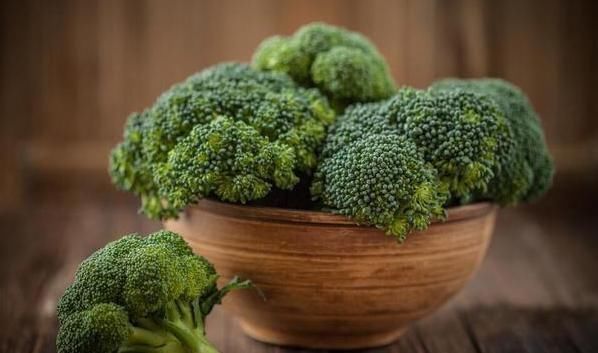 西兰花|“养胃达人”已经找到，修复胃粘膜，胃病躲得远远的