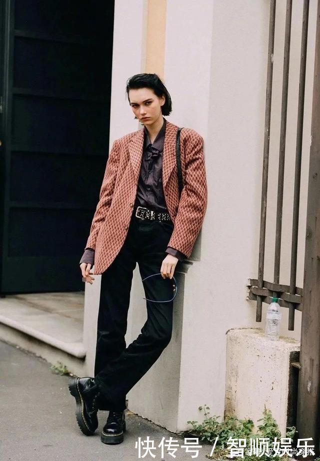 气质|15套马丁靴穿搭示范!照着穿就对了,时髦又气质
