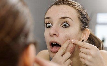 肌肤粗糙的原因是什么呢？有没有什么改善的方法？