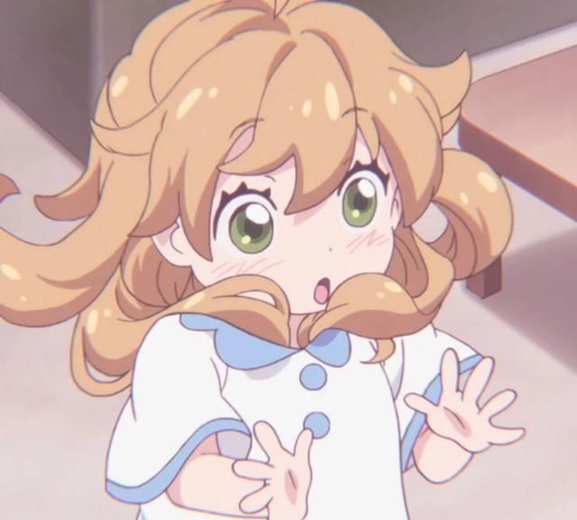 小哔|为了不让妹妹看动漫,暴躁老哥怒砸整部电脑,喜欢二次元太难了!