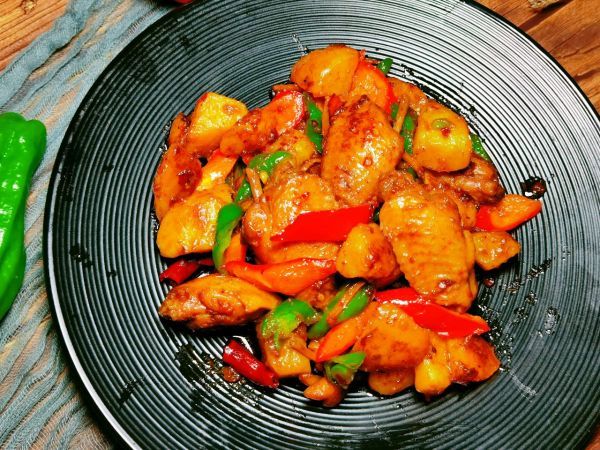 土豆|超好吃巨下饭鸡翅炖土豆