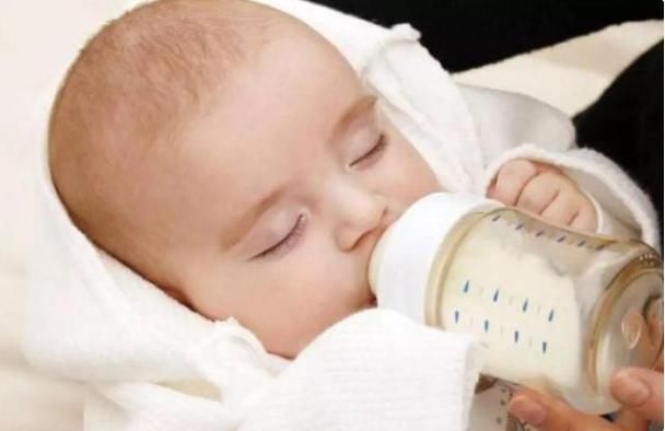 断奶|孩子到了6个月就要断奶?关于母乳的几个问题,宝妈要提前知道