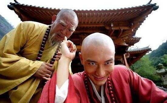 清朝|清朝灭亡,努尔哈赤召集众位皇帝在地府开会,他会拿巴掌先抽谁?