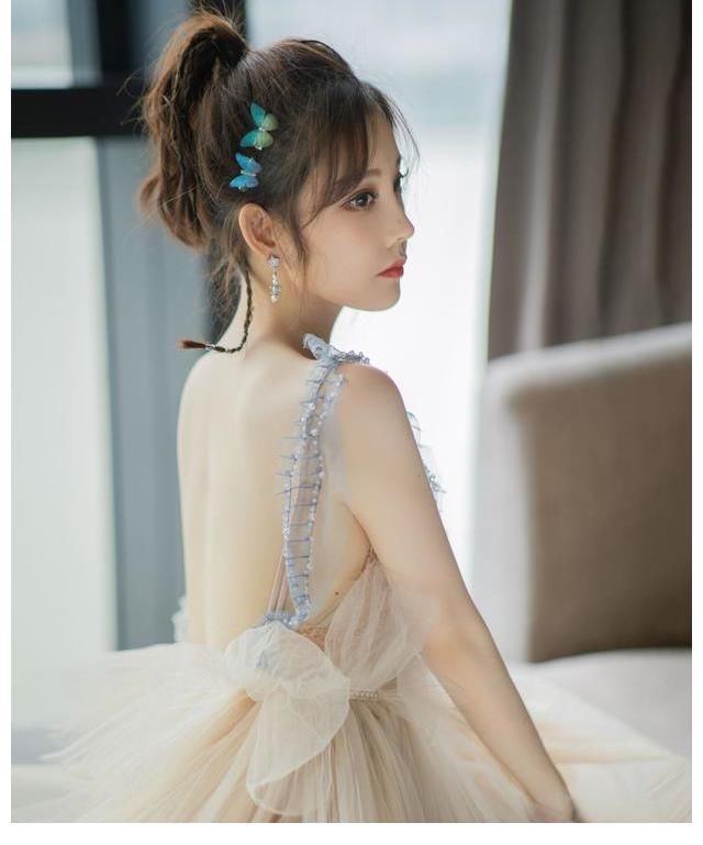 新专辑|冯提莫谈转行做主播原因，高能撒娇萌翻全场，新专辑在制作中